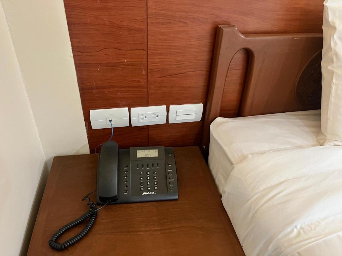 Anwari Hotel Bangkok Dış mekan fotoğraf